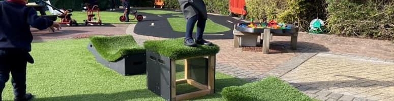 A New Playground Space for Red Oaks Primary School